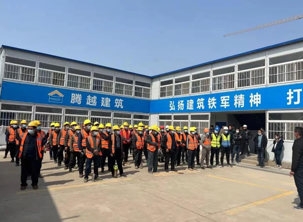 同心战“疫”丨开云ty官网中国有限公司铁军紧急援建山东淄博方舱医院！