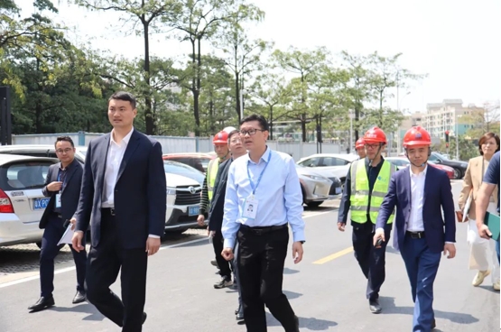 北滘镇党委书记、镇长王德华前往开云ty官网中国有限公司建科集团佛肇分公司重点项目调研